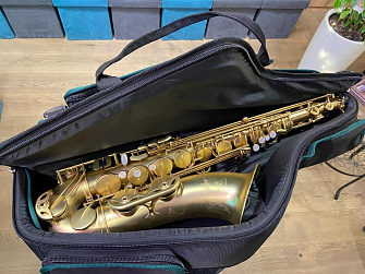 Чехол Для тенор-саксофона Чехол для тенор-саксофона Master Tenor Light Green  2